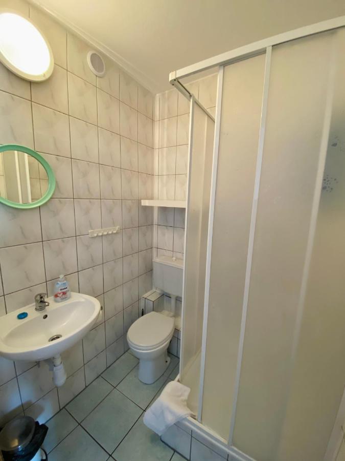 Dom Goscinny Batawia Łazy Exteriör bild